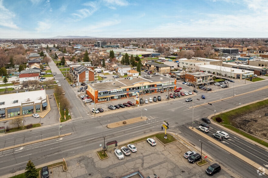 2152 Boul Lapinière, Brossard, QC à louer - Aérien – Image 2 sur 4