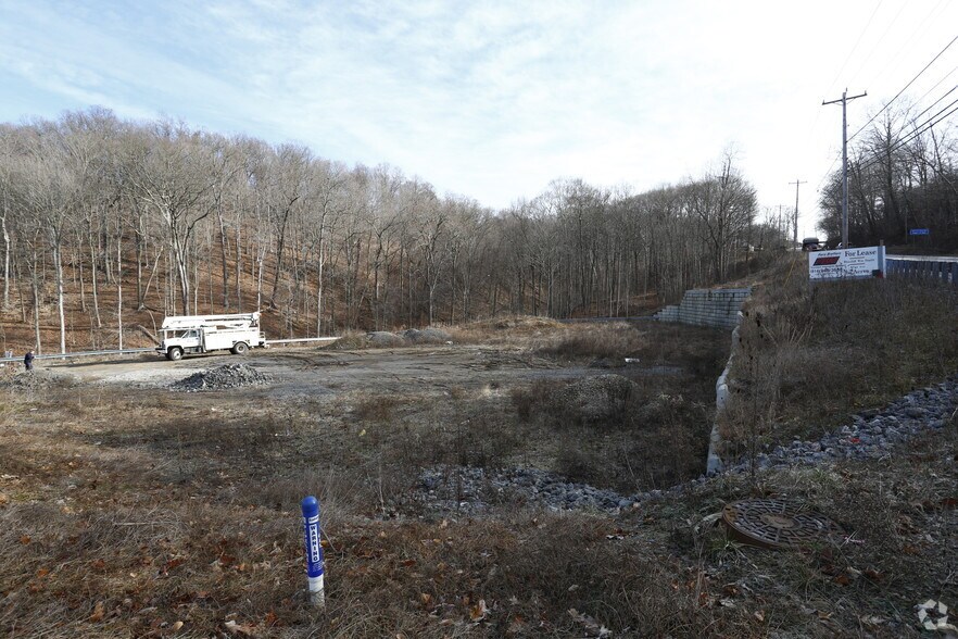 1869 Mount Nebo Rd, Sewickley, PA à vendre - Photo principale – Image 1 sur 2