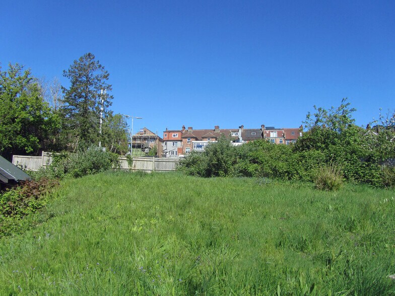 Station Appr, Heathfield à vendre - Photo de l’immeuble – Image 1 sur 1