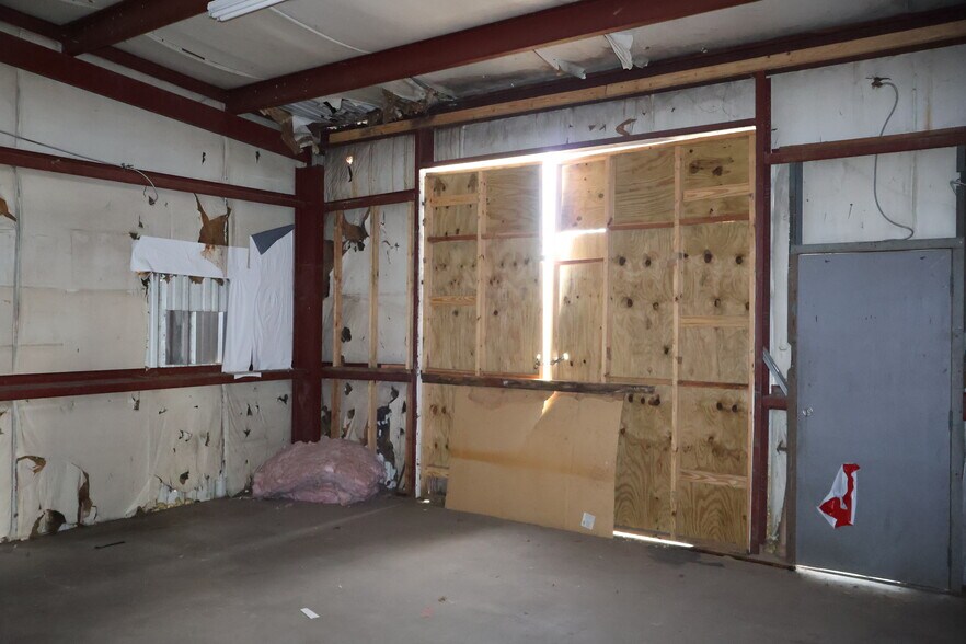 300 W Pasadena Fwy, Pasadena, TX à vendre - Photo de l’immeuble – Image 3 sur 11