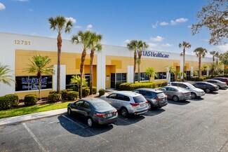 Plus de détails pour 12601 Westlinks Dr, Fort Myers, FL - Bureau à louer