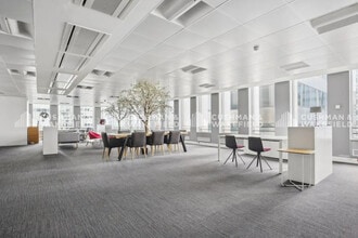 1 Place De La Pyramide, Puteaux à louer Photo intérieure– Image 1 sur 12