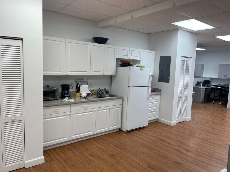 4710-4876 N Hiatus Rd, Sunrise, FL à louer - Photo intérieure – Image 2 sur 15
