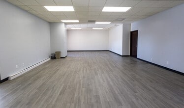 1825-1845 E Northern Ave, Phoenix, AZ à louer Photo intérieure– Image 1 sur 24