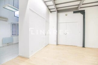 Plus de détails pour Bureau, Local commercial à louer