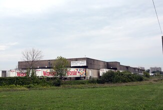 Plus de détails pour 190 Goodrich Dr, Kitchener, ON - Industriel/Logistique à vendre