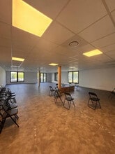 Bureau dans Sainte-Foy-lès-Lyon à louer Photo intérieure– Image 2 sur 3