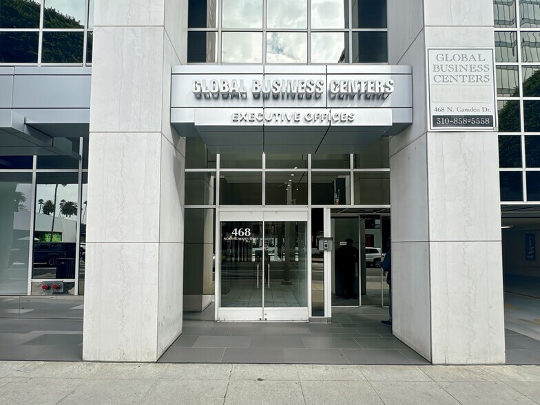 468 N camden Dr, Beverly Hills, CA à louer - Photo de l’immeuble – Image 2 sur 12