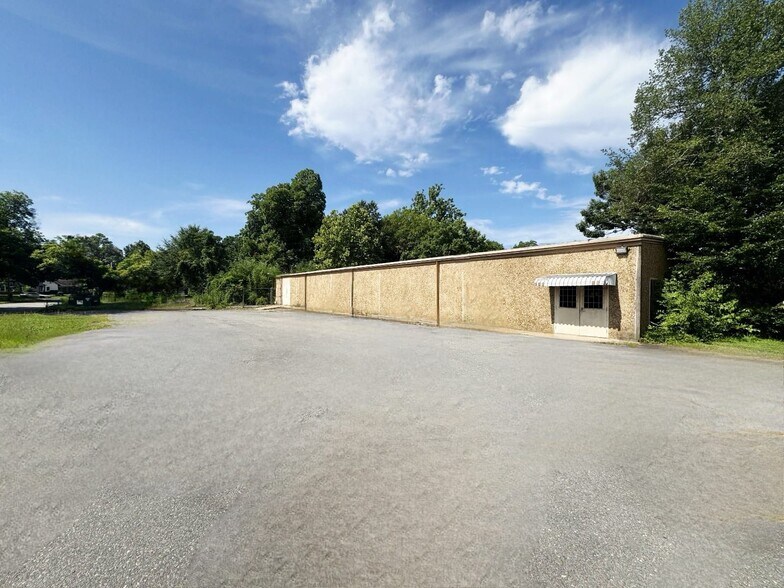 600 S Plum St, Pine Bluff, AR à vendre - Photo de l’immeuble – Image 3 sur 6