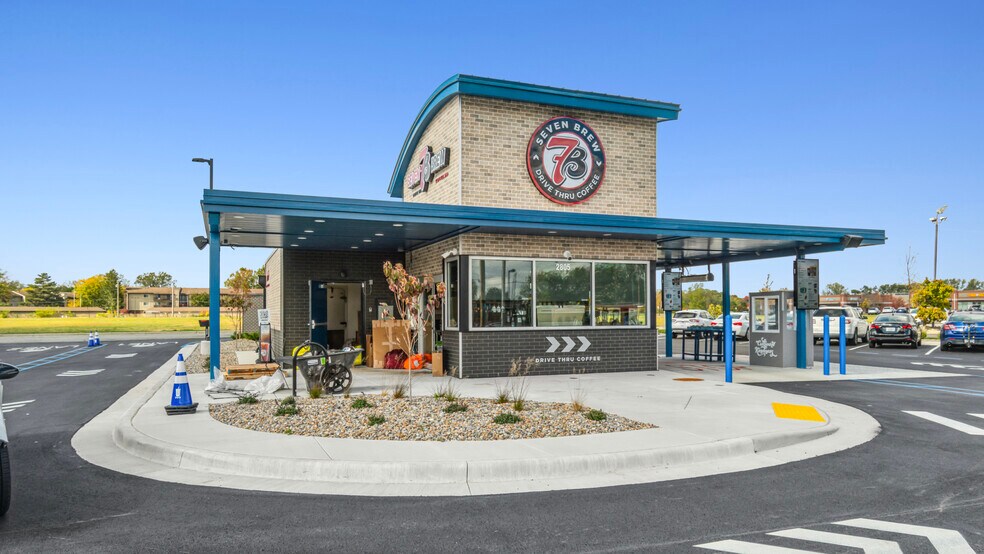 2805 Calumet Ave, Valparaiso, IN à vendre - Photo de l’immeuble – Image 3 sur 10