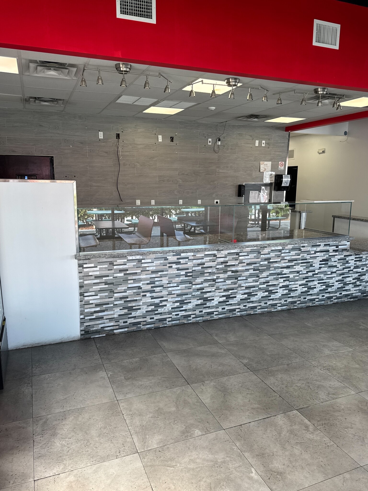 8820 SW 40th St, Miami, FL à louer Photo intérieure– Image 1 sur 10