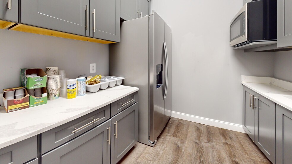 30-32 South St, Baltimore, MD à vendre - Photo intérieure – Image 2 sur 10