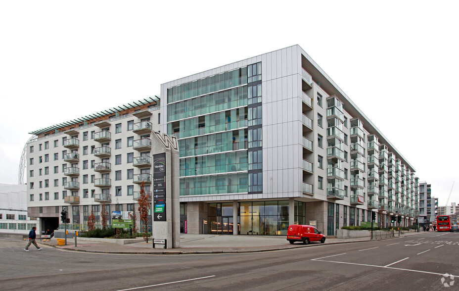 Empire Way, Wembley à louer - Photo principale – Image 1 sur 10