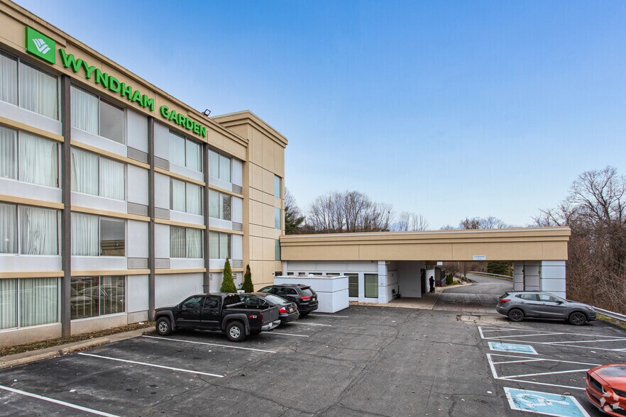 1 Industry Ln, Pittsburgh, PA à vendre - Photo de l’immeuble – Image 3 sur 3