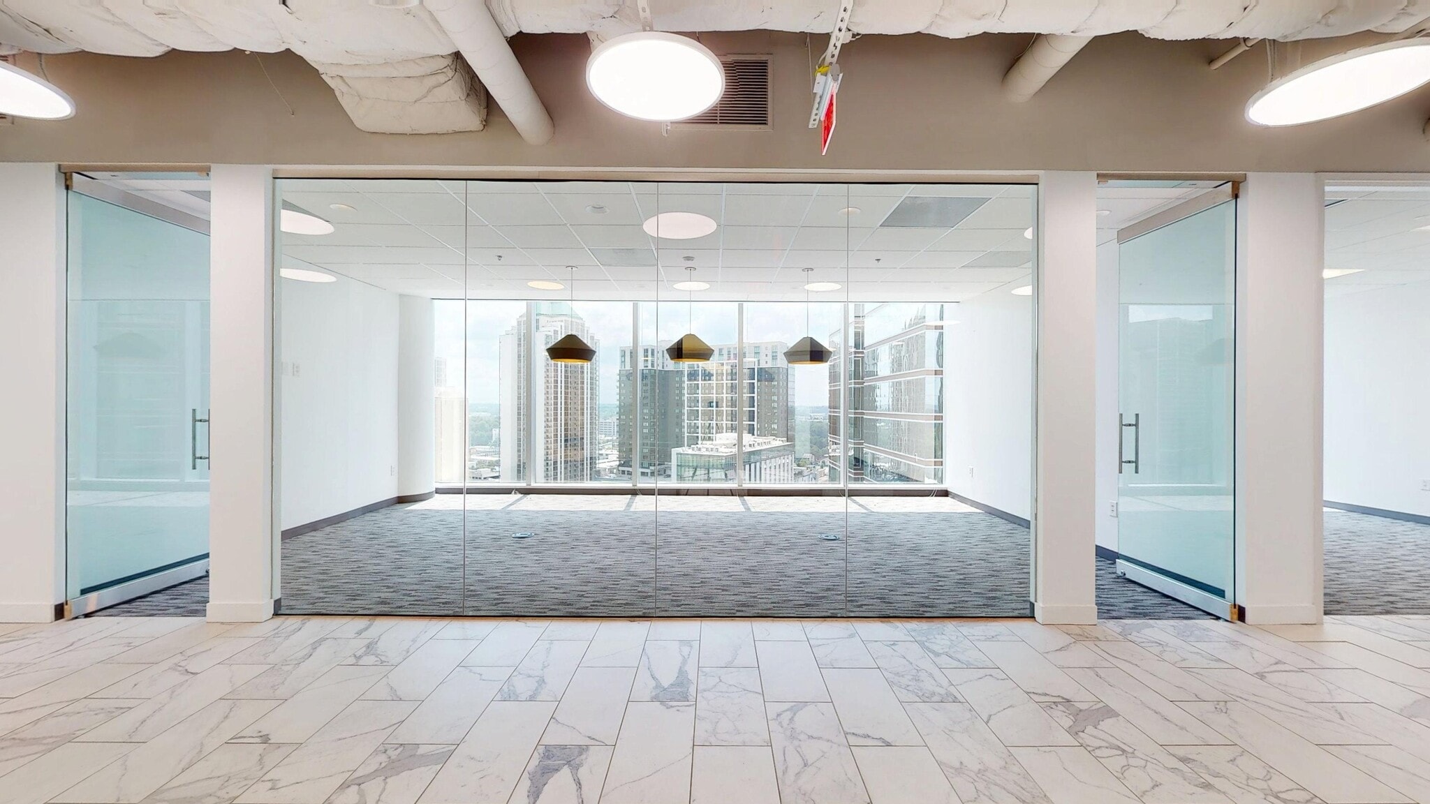 1360 Peachtree St NE, Atlanta, GA à louer Photo intérieure– Image 1 sur 12