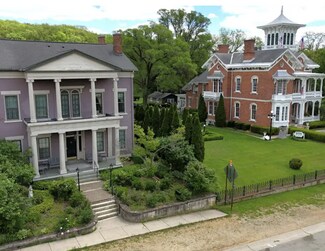 Plus de détails pour 1004 Park Ave, Galena, IL - Spécialisé à vendre