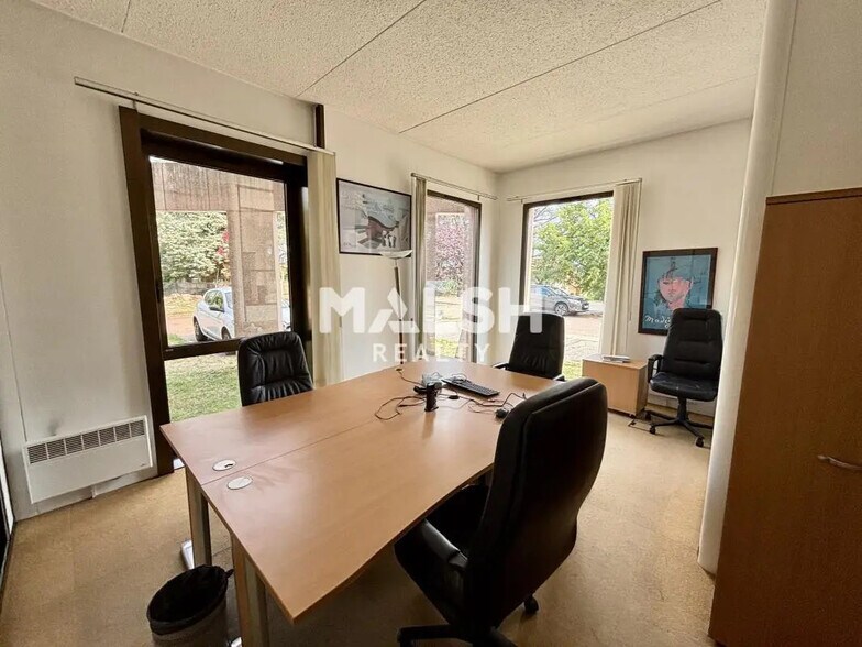Bureau dans Écully à vendre - Photo de l’immeuble – Image 3 sur 9