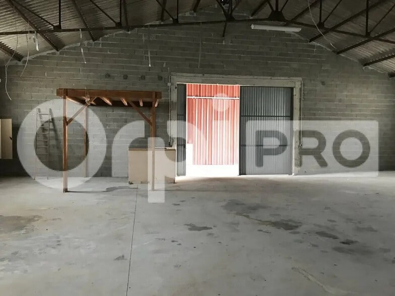 Industriel/Logistique dans Limoges à louer - Photo de l’immeuble – Image 3 sur 4