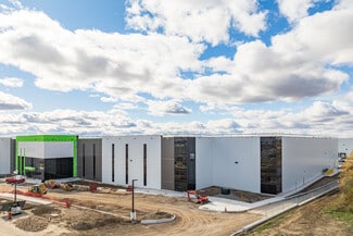 Plus de détails pour 9001 A Highway 50, Vaughan, ON - Industriel/Logistique à louer