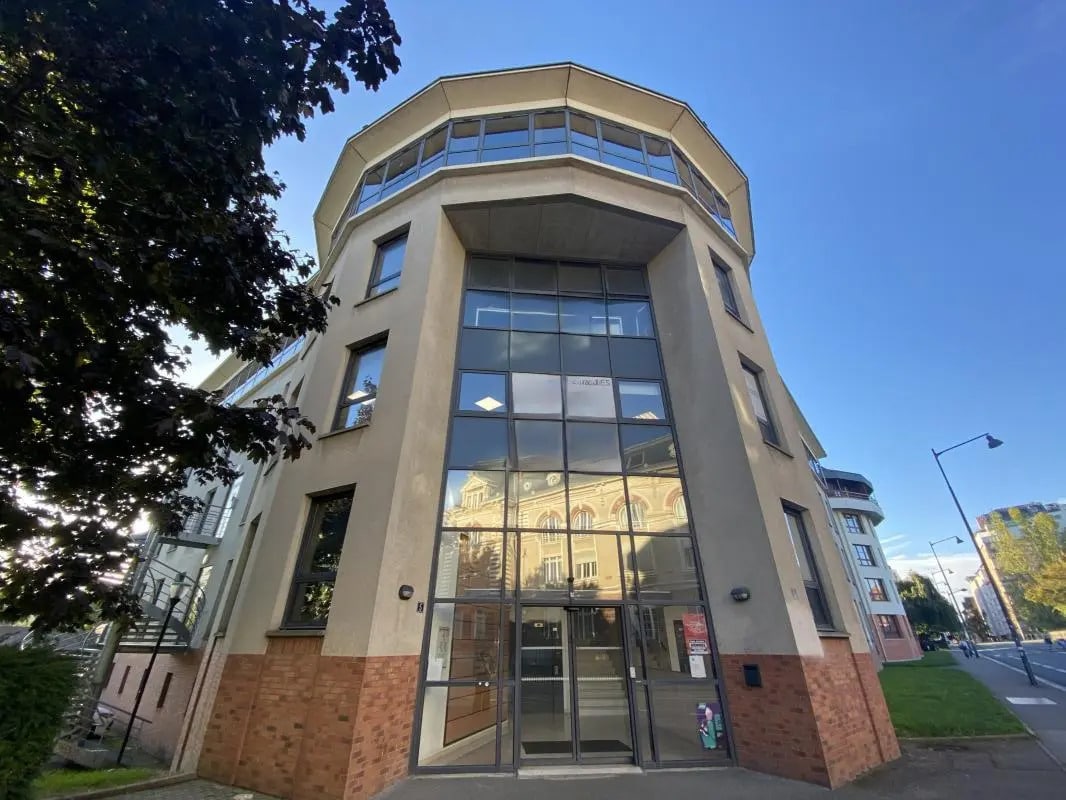 Bureau dans Rennes à louer Photo de l’immeuble– Image 1 sur 18