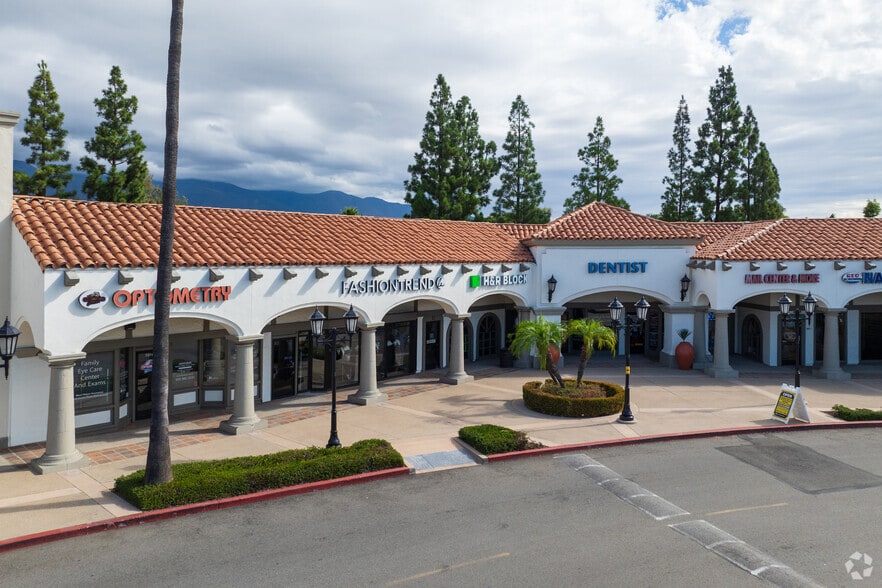 7211-7233 Haven Ave, Rancho Cucamonga, CA à louer - Photo principale – Image 1 sur 10