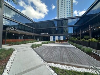 Plus de détails pour 2907 W Bay to Bay Blvd, Tampa, FL - Local commercial à louer