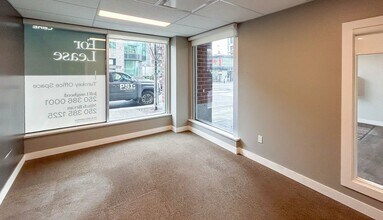 780 Fisgard St, Victoria, BC à louer Photo intérieure– Image 2 sur 5