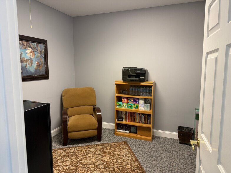 3237 S Cherokee Ln, Woodstock, GA à vendre - Photo de l’immeuble – Image 3 sur 7