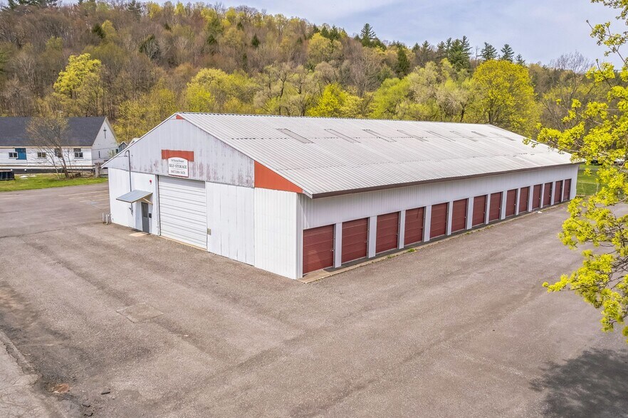 14 North St, West Oneonta, NY à vendre - Photo de l’immeuble – Image 2 sur 61
