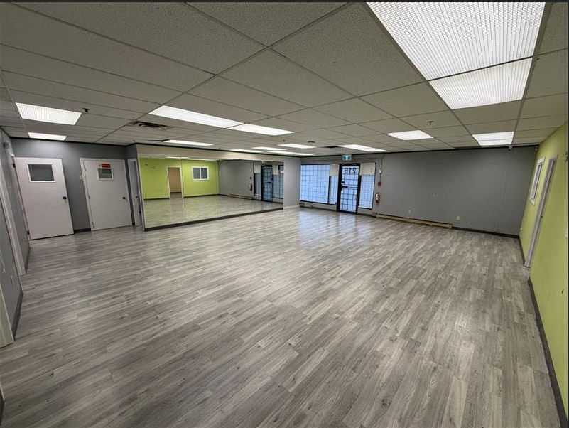 7080 River Rd, Richmond, BC à louer Photo intérieure– Image 1 sur 6