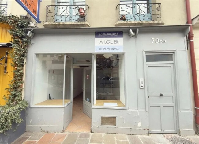 Plus de détails pour 70 Bis Rue De Poissy, Saint-Germain-en-Laye - Local commercial à louer