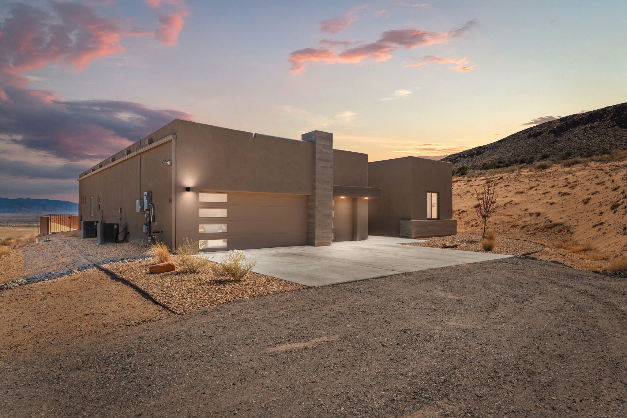 1141 Valle de Vis, Los Lunas, NM à vendre Photo principale– Image 1 sur 33
