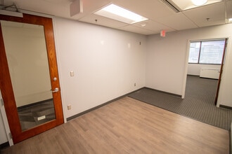 6305 Ivy Ln, Greenbelt, MD à louer Photo intérieure– Image 2 sur 5