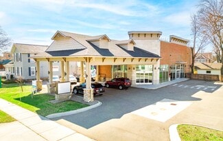 Plus de détails pour 311 W University Dr, Rochester, MI - Local commercial à louer