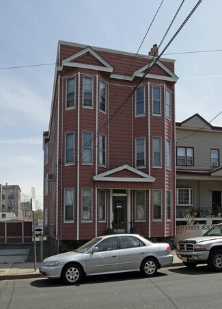 Plus de détails pour 54 Montrose Ave, Jersey City, NJ - Logement à vendre