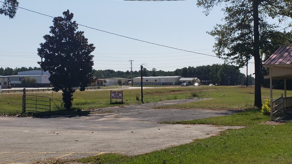 10669 Fm 1484 Rd, Conroe, TX à louer - Photo de l’immeuble – Image 2 sur 5