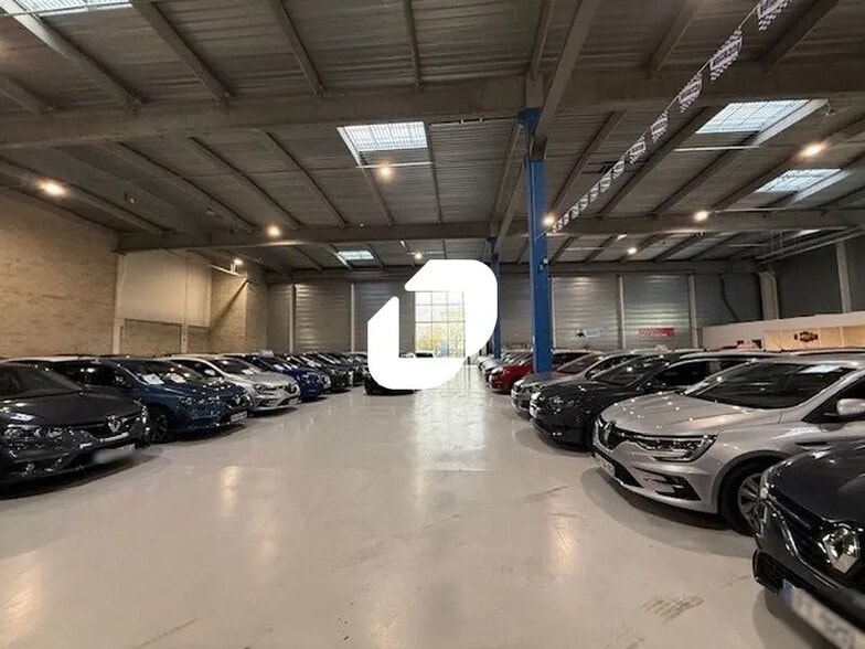 Bureau dans Taverny à louer - Photo de l’immeuble – Image 3 sur 21