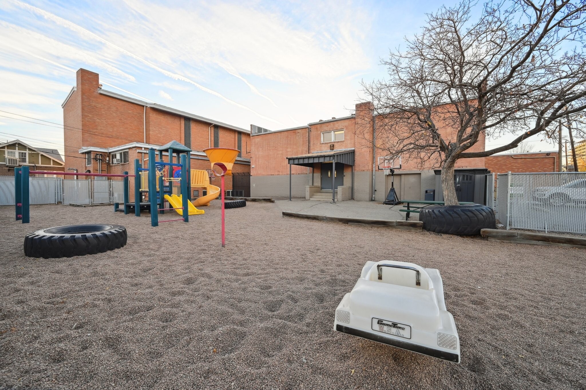 3120 Irving St, Denver, CO à louer Photo de l’immeuble– Image 1 sur 15