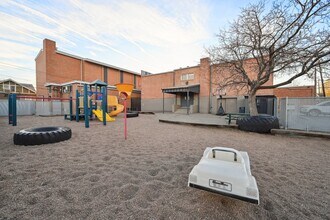 3120 Irving St, Denver, CO à louer Photo de l’immeuble– Image 1 sur 15