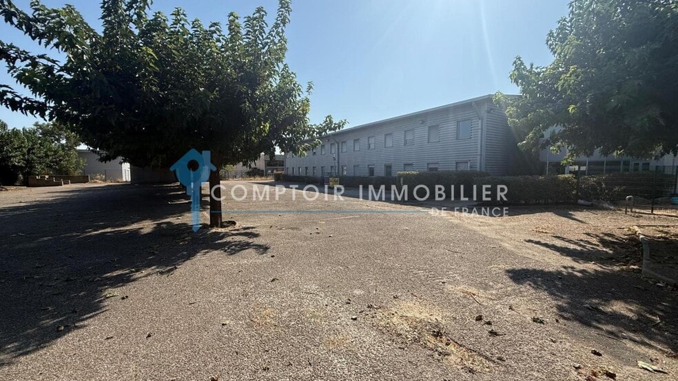 Bureau dans Avignon à vendre - Photo de l’immeuble – Image 1 sur 5