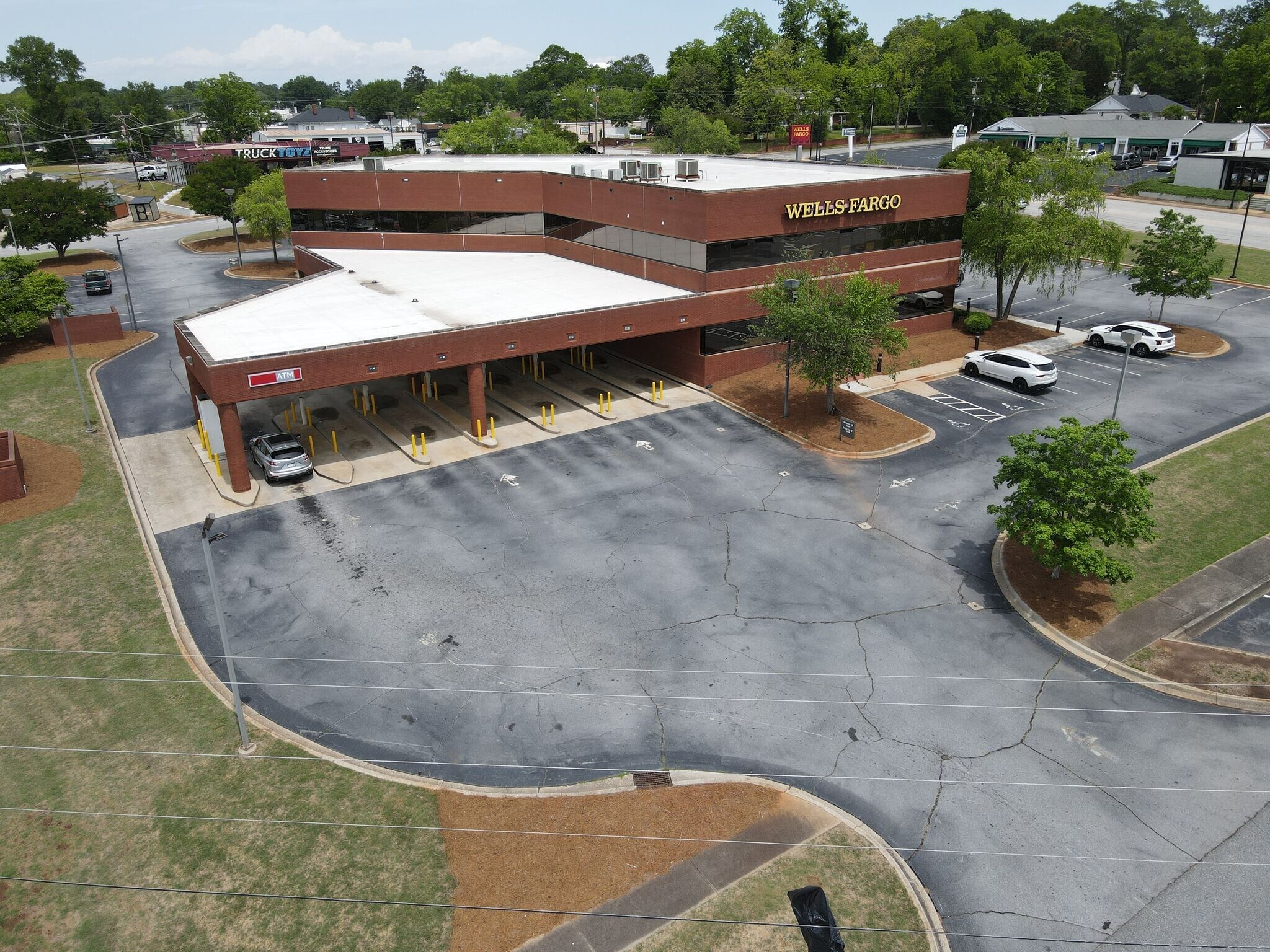 1101 N Main St, Anderson, SC à louer Photo principale– Image 1 sur 11