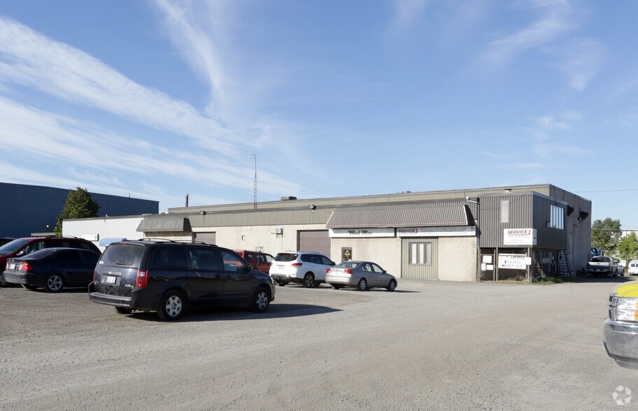 505 Kenora Ave, Hamilton, ON à vendre - Photo principale – Image 2 sur 2