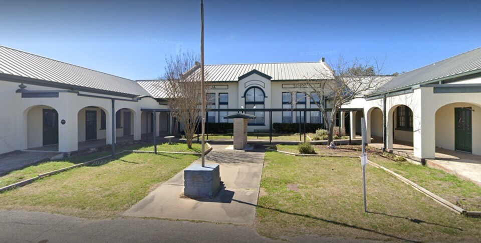 300 N San Marcos St, Buda, TX à vendre Photo principale– Image 1 sur 9