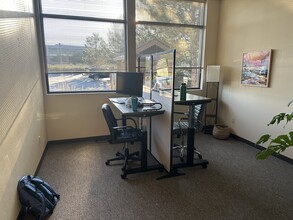 400 SW Bluff Dr, Bend, OR à louer Photo intérieure– Image 1 sur 7