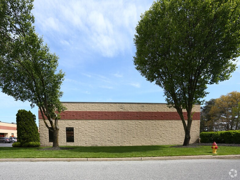 409 Bloomfield Dr, West Berlin, NJ à louer - Photo de l’immeuble – Image 3 sur 4