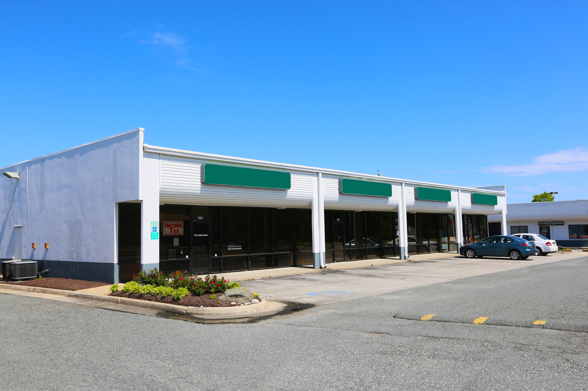 3035-3099 PS Business Center Dr, Woodbridge, VA à louer Photo de l’immeuble– Image 1 sur 7