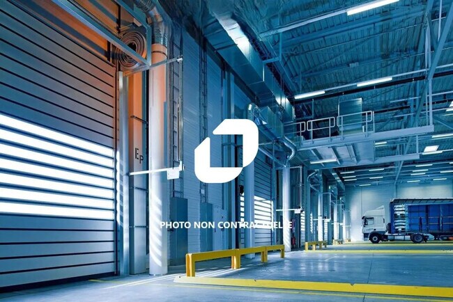 Plus de détails pour Bureau, Local d'activités à louer