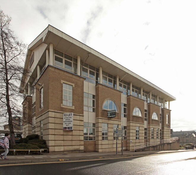 Kingsway, Burnley à louer - Photo de l’immeuble – Image 2 sur 5