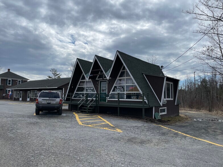 882-888 Kennedy Memorial Dr, Oakland, ME à vendre - Photo de l’immeuble – Image 3 sur 13
