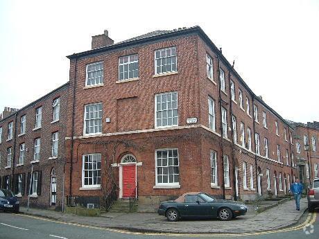 Green St, Macclesfield à louer - Photo de l’immeuble – Image 2 sur 9